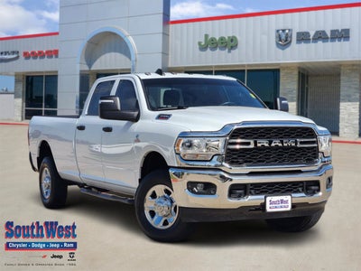 2023 RAM Ram 3500 Tradesman Crew Cab 4x4 8' Box