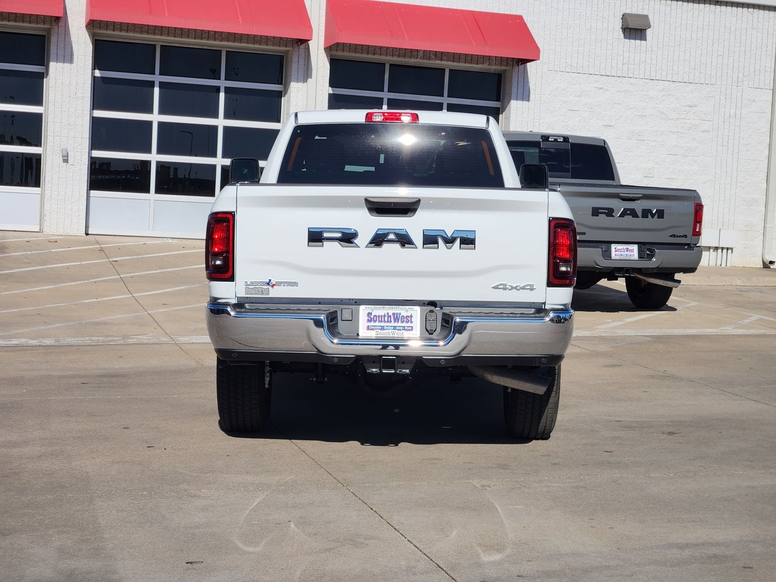 2026 RAM Ram 3500 RAM 3500 LONE STAR CREW CAB 4X4 8' BOX