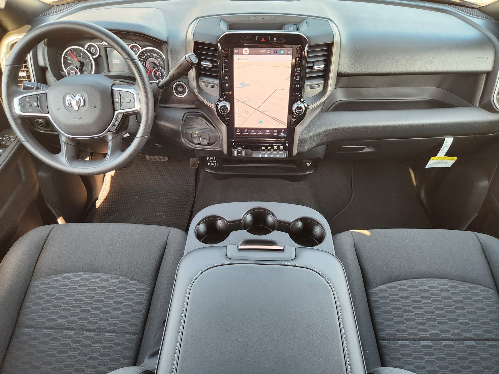 2026 RAM Ram 2500 RAM 2500 BLACK EXPRESS CREW CAB 4X4 6'4' BOX