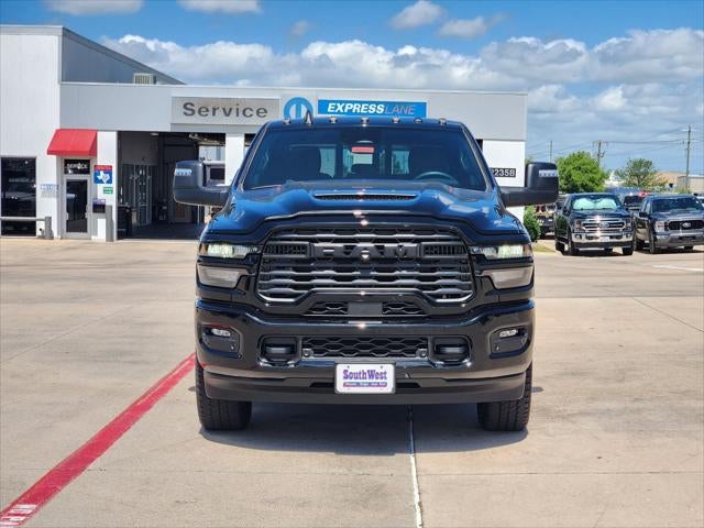 2026 RAM Ram 2500 RAM 2500 BLACK EXPRESS CREW CAB 4X4 8' BOX
