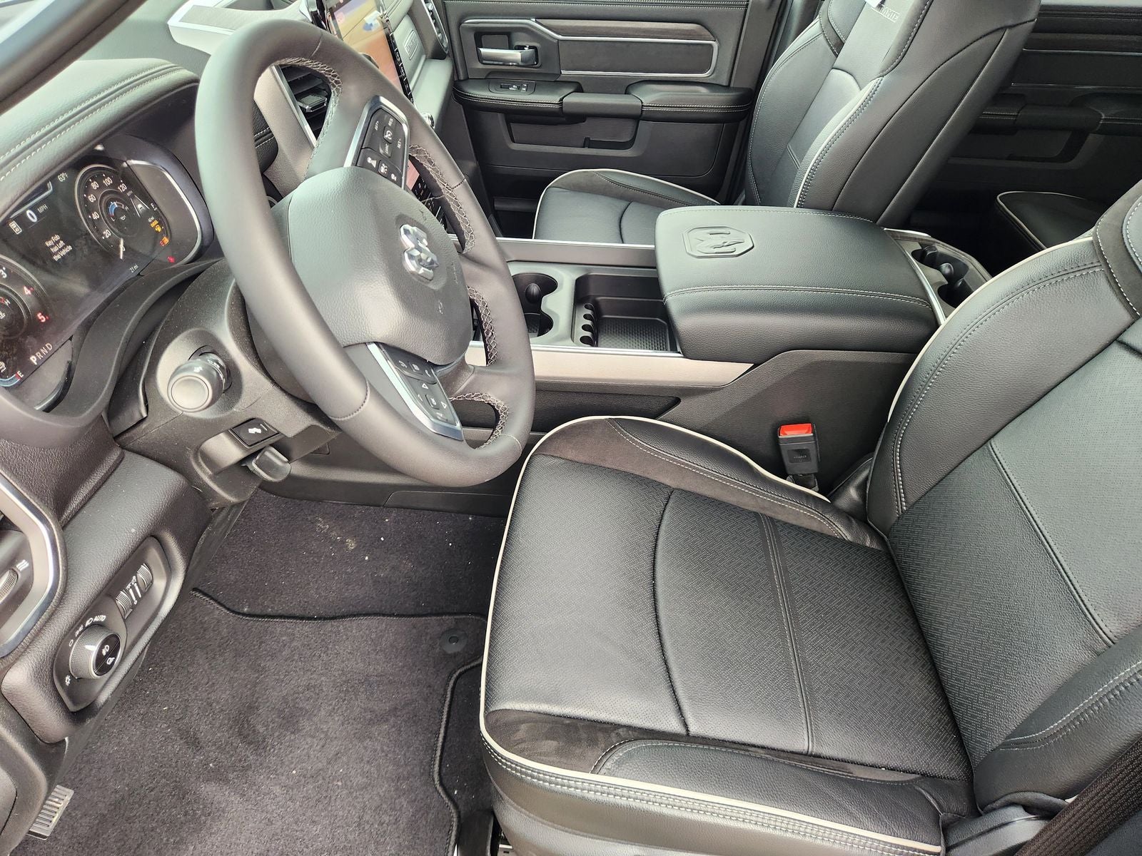 2026 RAM Ram 2500 RAM 2500 LARAMIE MEGA CAB 4X4 6'4' BOX