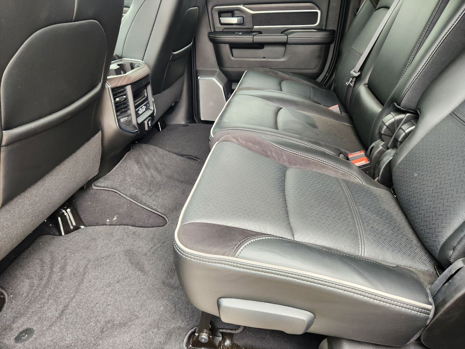 2026 RAM Ram 2500 RAM 2500 LARAMIE MEGA CAB 4X4 6'4' BOX