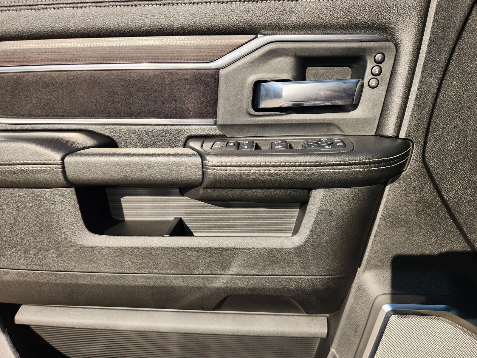 2026 RAM Ram 2500 RAM 2500 LARAMIE MEGA CAB 4X4 6'4' BOX