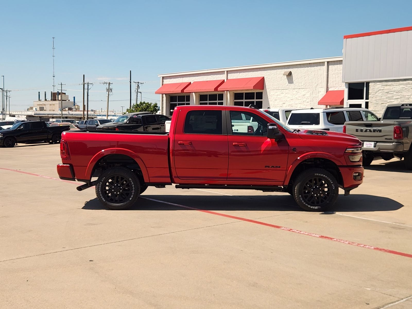 2026 RAM Ram 2500 RAM 2500 LIMITED CREW CAB 4X4 6'4' BOX