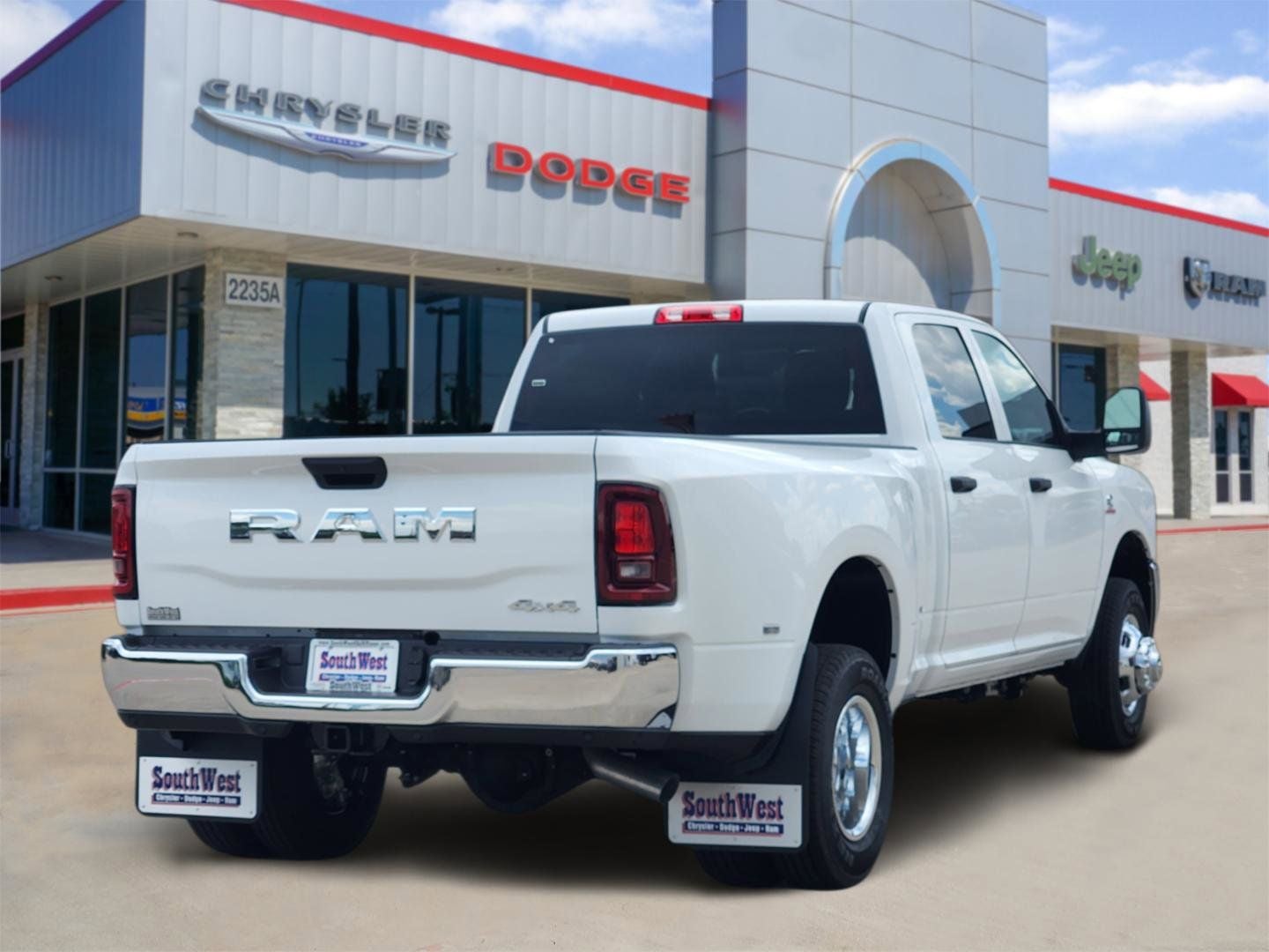 2026 RAM Ram 3500 RAM 3500 TRADESMAN CREW CAB 4X4 8' BOX