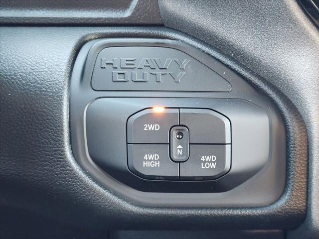 2026 RAM Ram 3500 RAM 3500 TRADESMAN CREW CAB 4X4 8' BOX