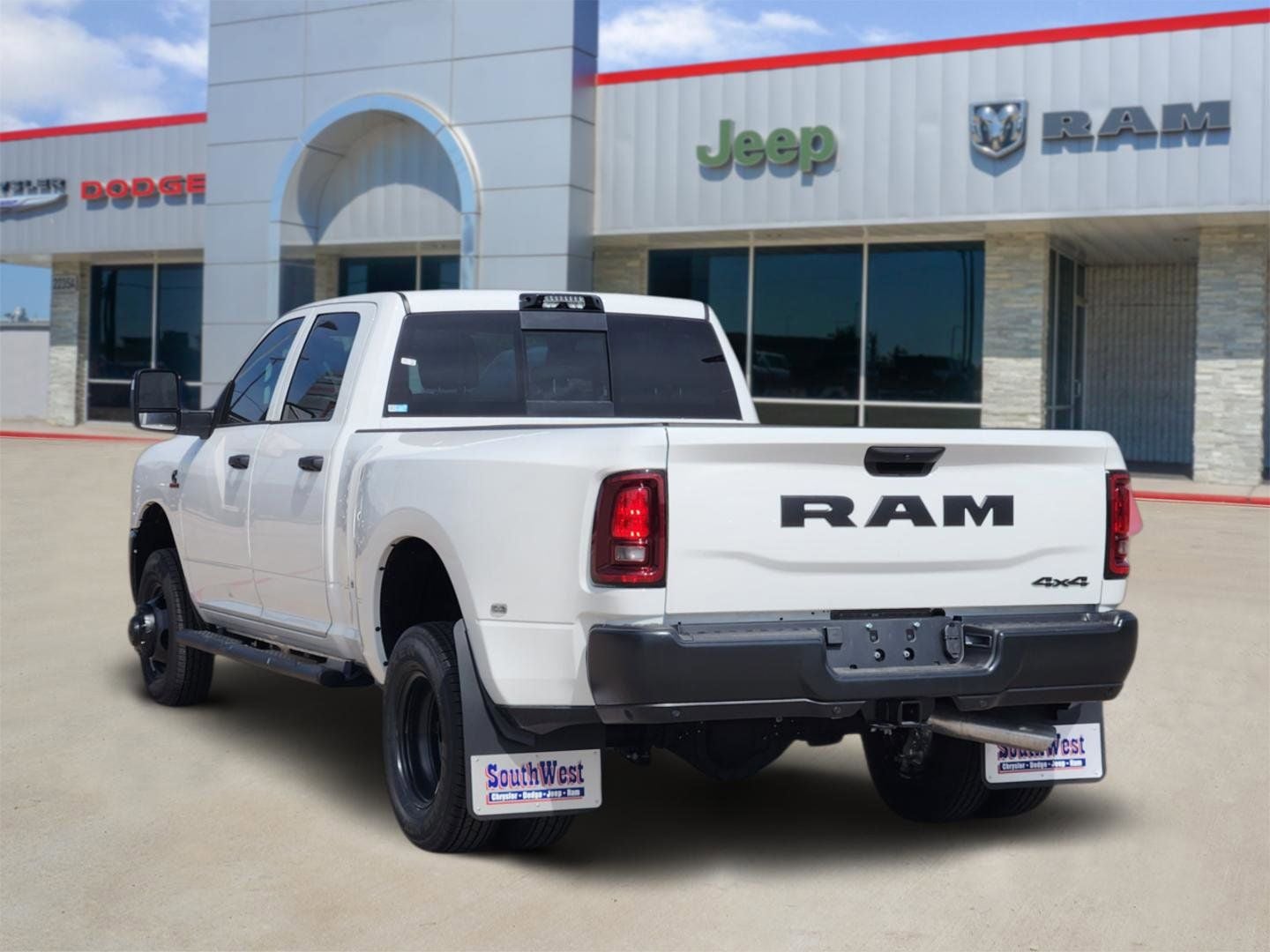 2026 RAM Ram 3500 RAM 3500 TRADESMAN CREW CAB 4X4 8' BOX