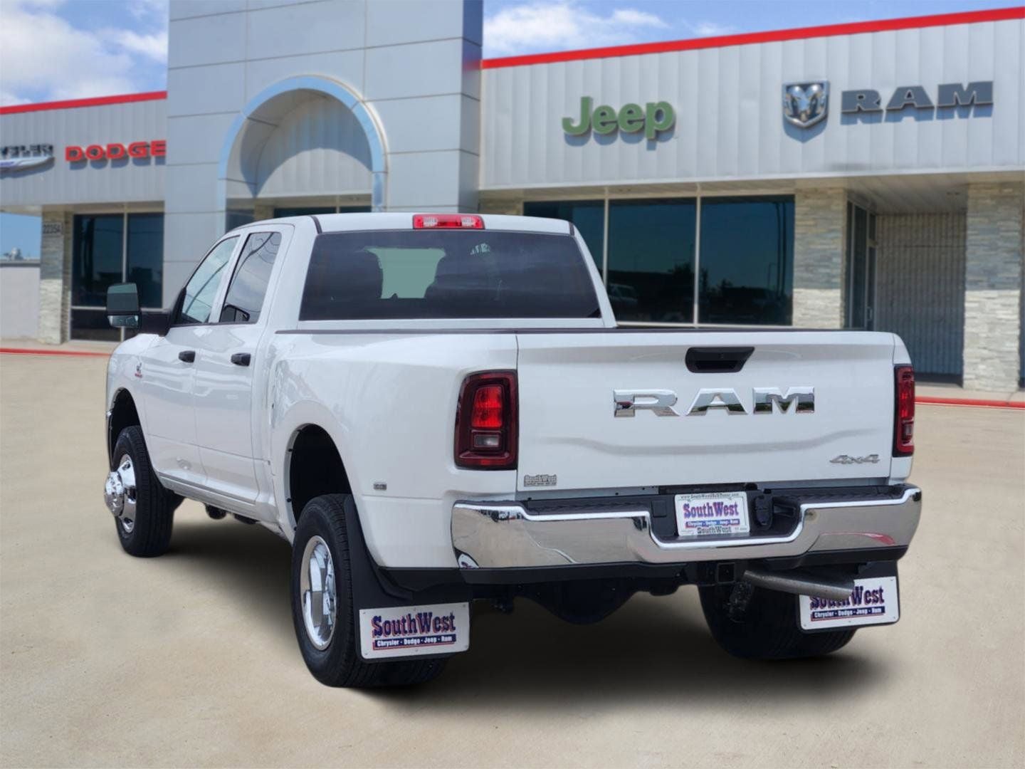2026 RAM Ram 3500 RAM 3500 TRADESMAN CREW CAB 4X4 8' BOX