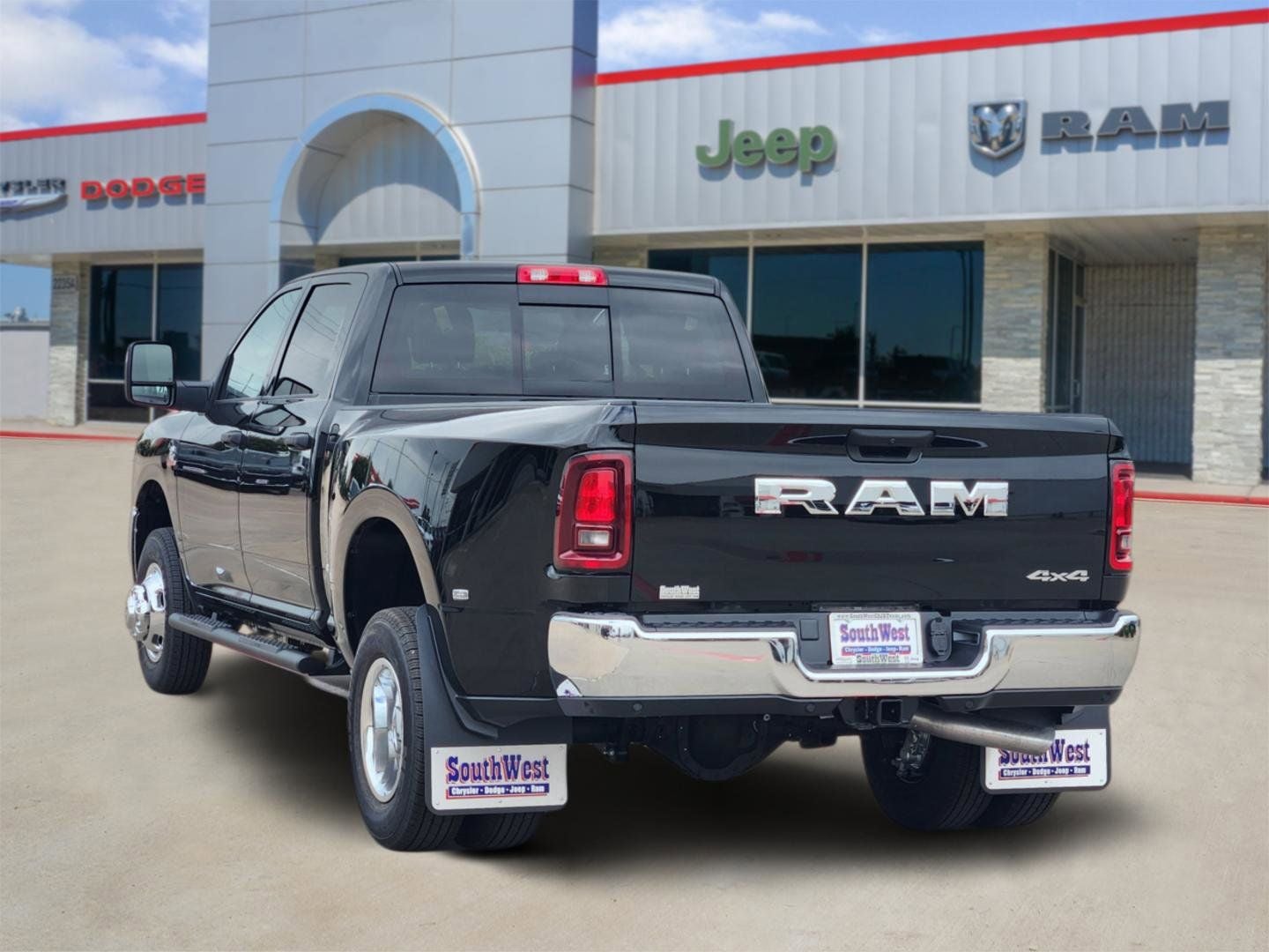 2026 RAM Ram 3500 RAM 3500 TRADESMAN CREW CAB 4X4 8' BOX