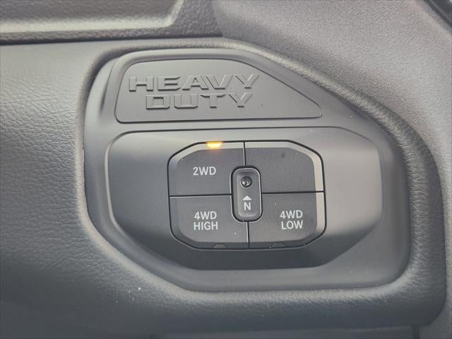 2026 RAM Ram 3500 RAM 3500 TRADESMAN CREW CAB 4X4 8' BOX