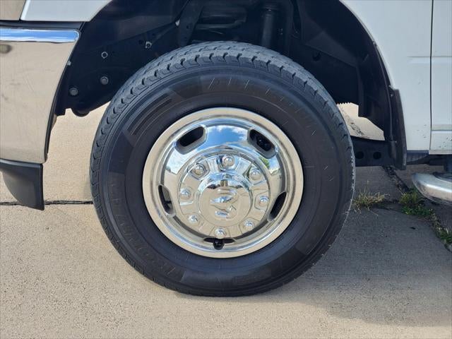 2024 RAM Ram 3500 Big Horn Crew Cab 4x4 8' Box