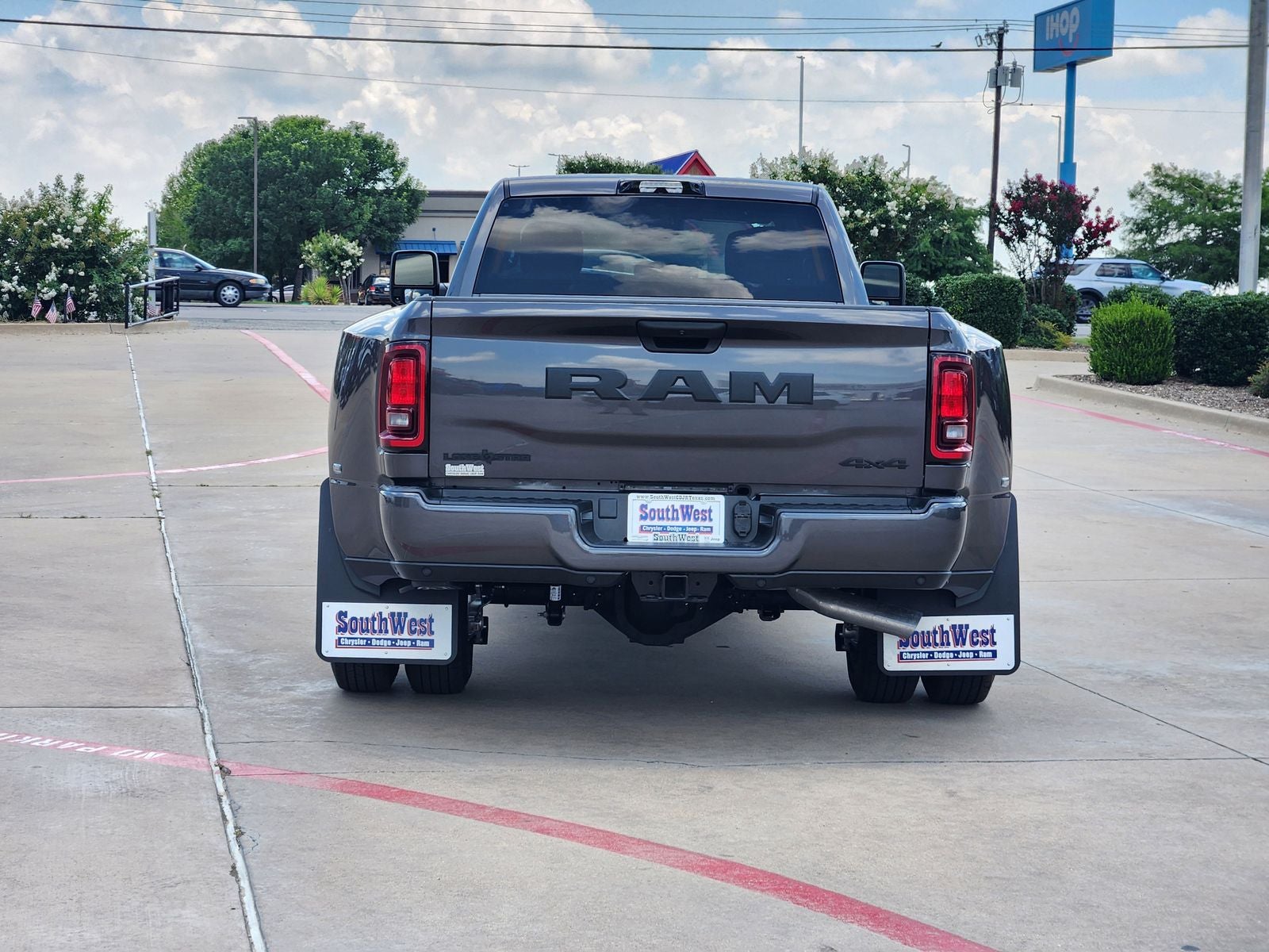 2026 RAM Ram 3500 RAM 3500 LONE STAR CREW CAB 4X4 8' BOX