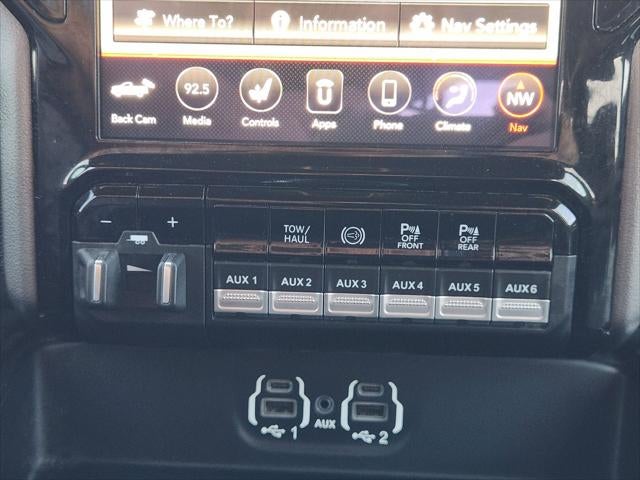 2021 RAM Ram 3500 Laramie Crew Cab 4x4 8' Box