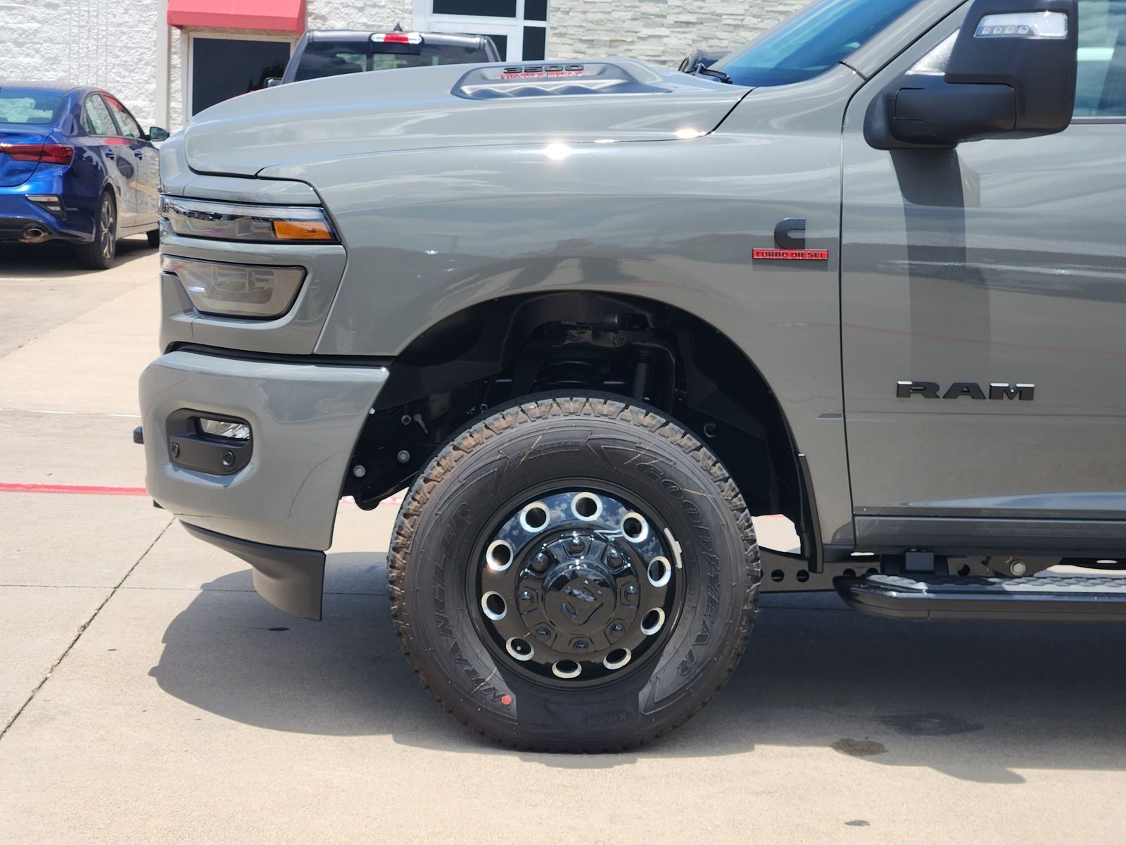 2026 RAM Ram 3500 RAM 3500 LARAMIE MEGA CAB 4X4 6'4' BOX