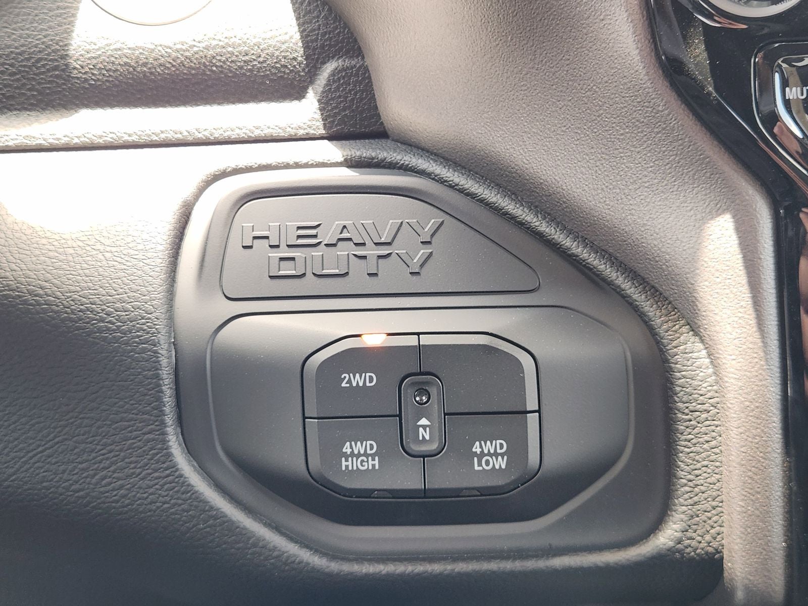 2026 RAM Ram 3500 RAM 3500 LARAMIE MEGA CAB 4X4 6'4' BOX