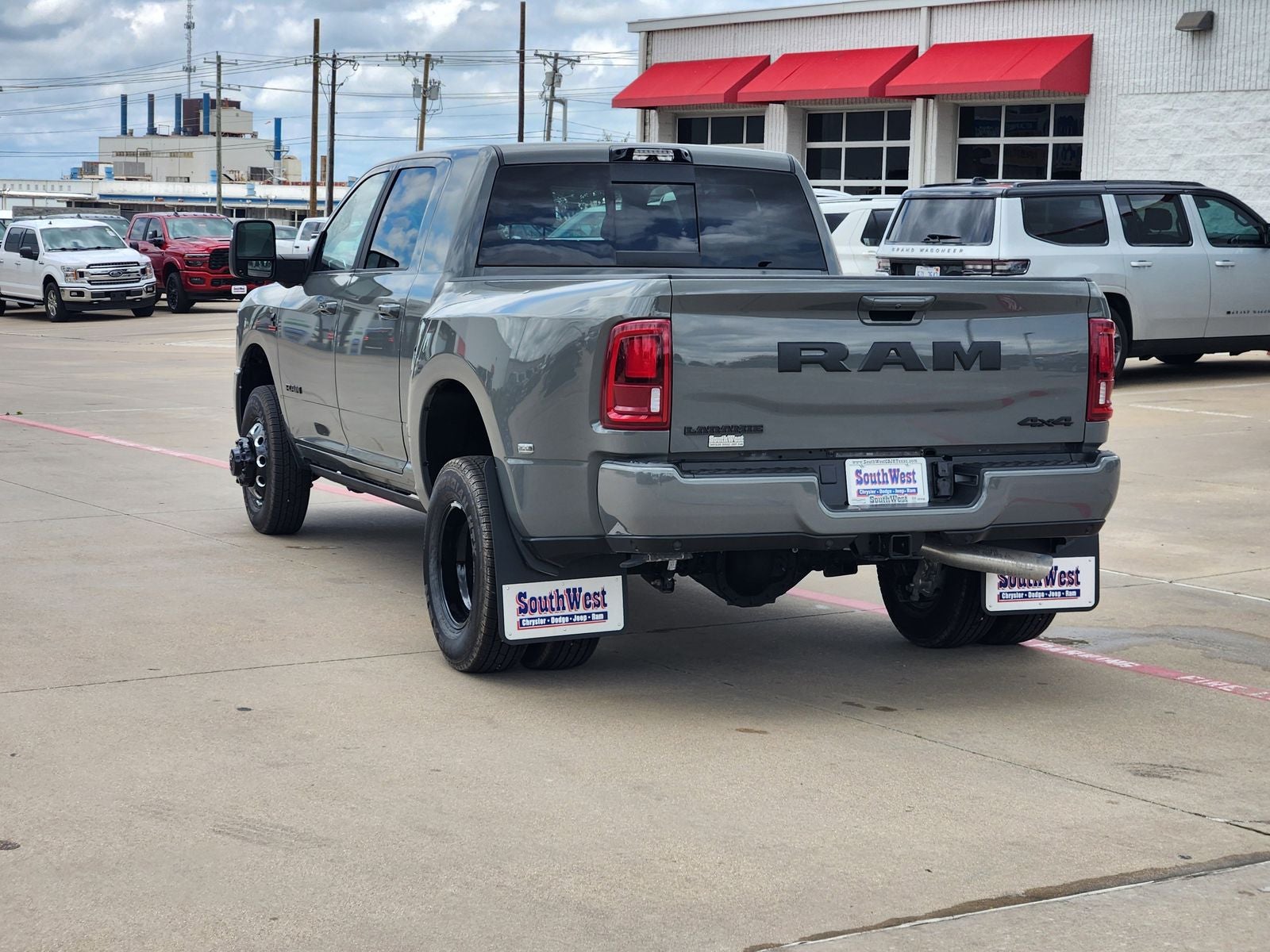 2026 RAM Ram 3500 RAM 3500 LARAMIE MEGA CAB 4X4 6'4' BOX