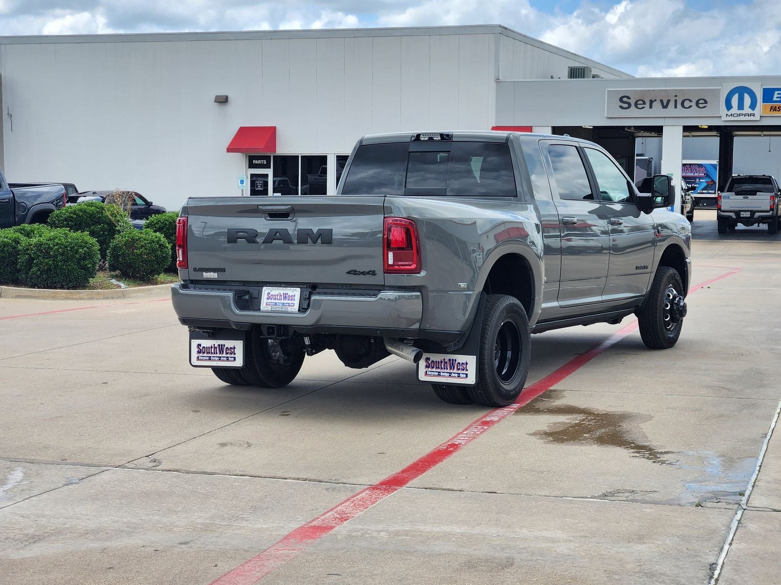 2026 RAM Ram 3500 RAM 3500 LARAMIE MEGA CAB 4X4 6'4' BOX