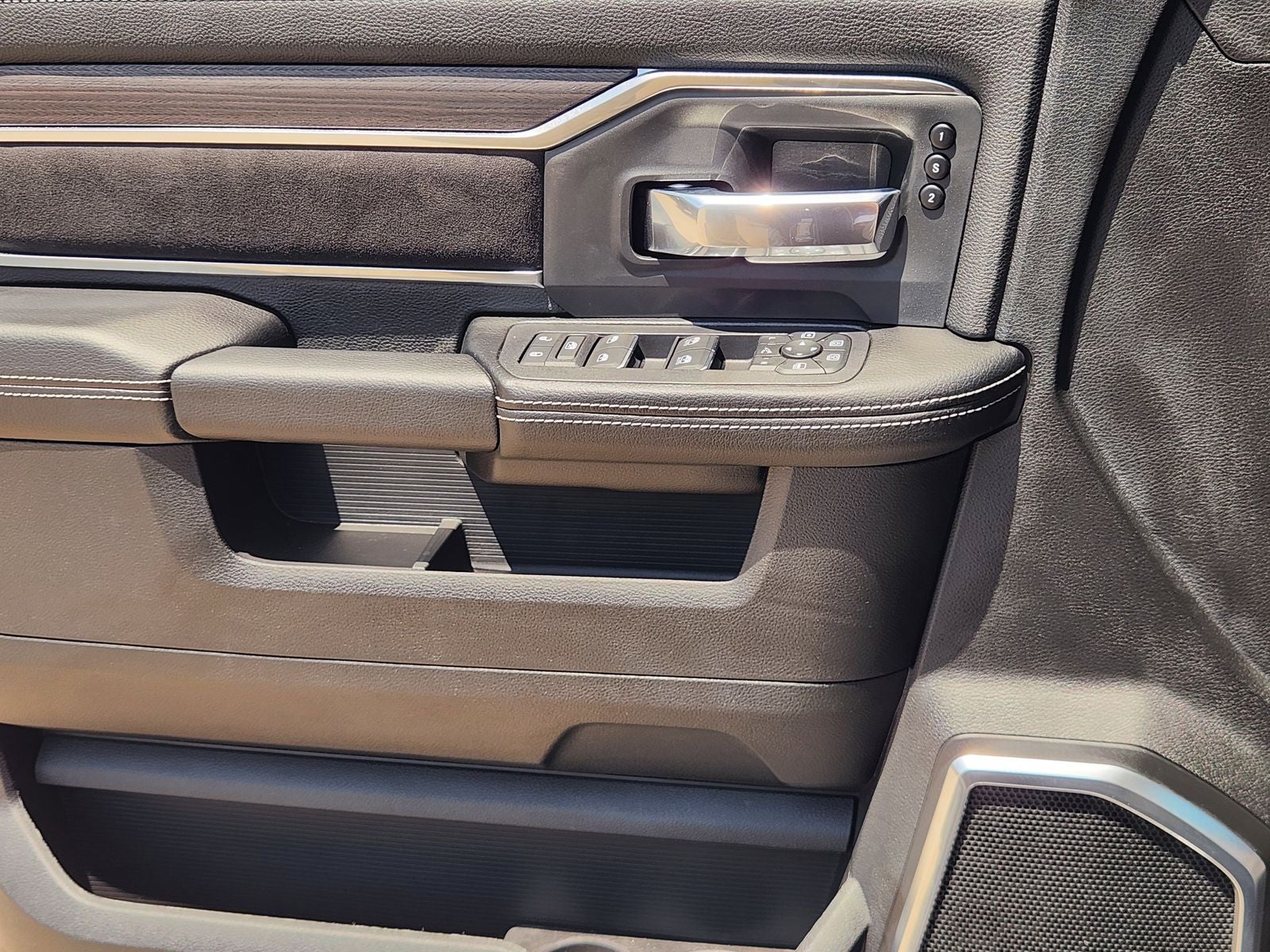 2026 RAM Ram 3500 RAM 3500 LARAMIE MEGA CAB 4X4 6'4' BOX