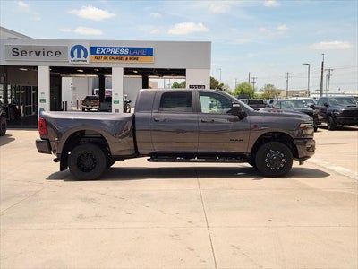 2026 RAM Ram 3500 RAM 3500 LARAMIE MEGA CAB 4X4 6'4' BOX