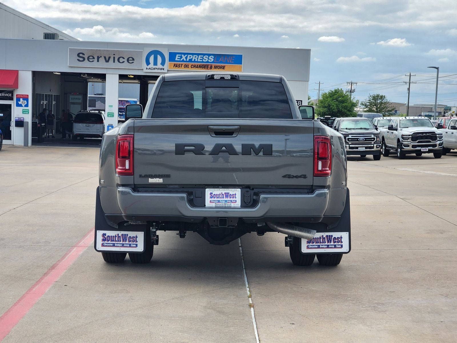 2026 RAM Ram 3500 RAM 3500 LARAMIE MEGA CAB 4X4 6'4' BOX