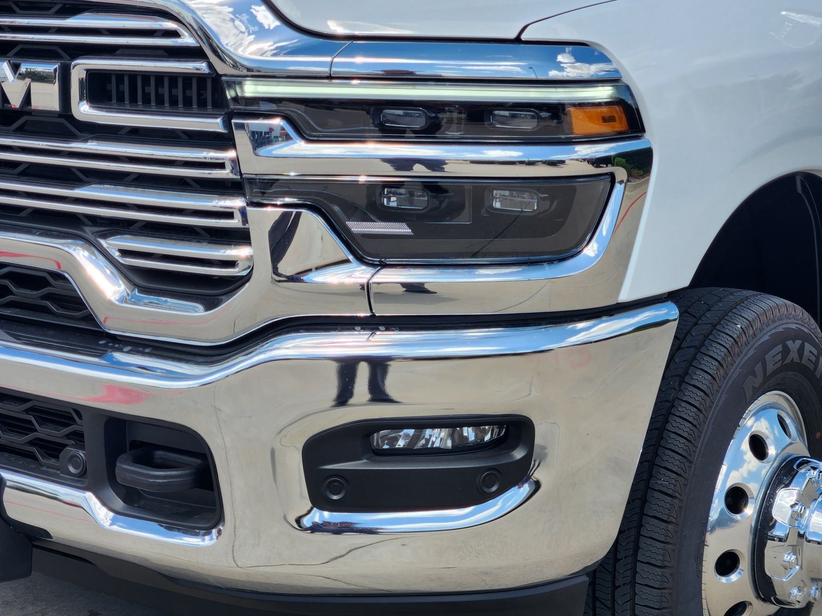 2026 RAM Ram 3500 RAM 3500 LARAMIE MEGA CAB 4X4 6'4' BOX
