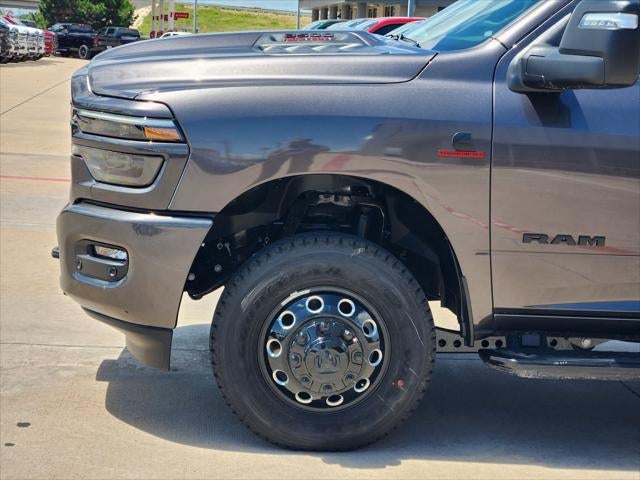 2026 RAM Ram 3500 RAM 3500 LARAMIE MEGA CAB 4X4 6'4' BOX