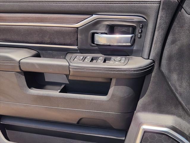 2026 RAM Ram 3500 RAM 3500 LARAMIE MEGA CAB 4X4 6'4' BOX
