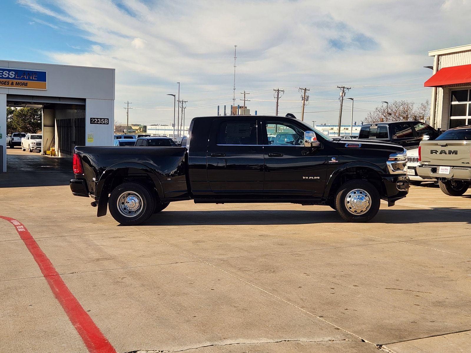 2026 RAM Ram 3500 RAM 3500 LIMITED LONGHORN MEGA CAB 4X4 6'4' BOX