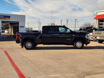 2026 RAM Ram 3500 RAM 3500 LIMITED LONGHORN MEGA CAB 4X4 6'4' BOX