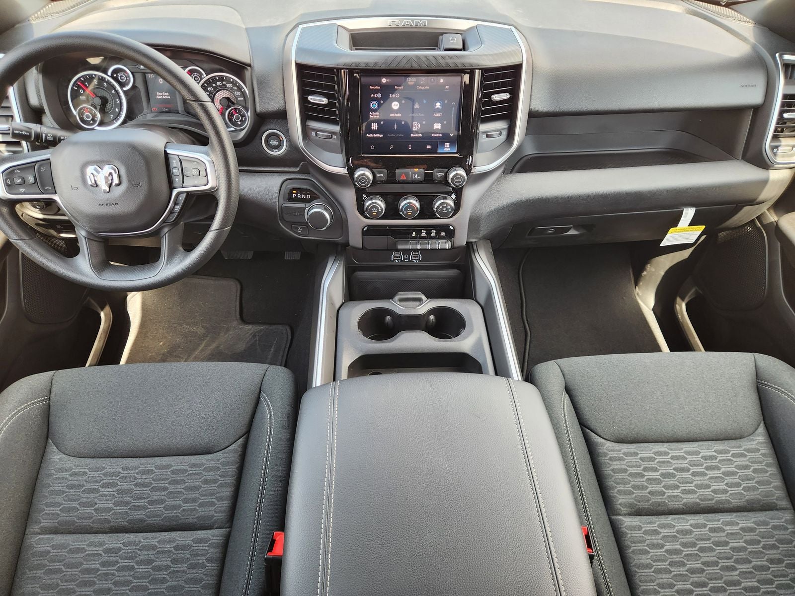 2026 RAM Ram 1500 RAM 1500 LONE STAR CREW CAB 4X2 5'7' BOX