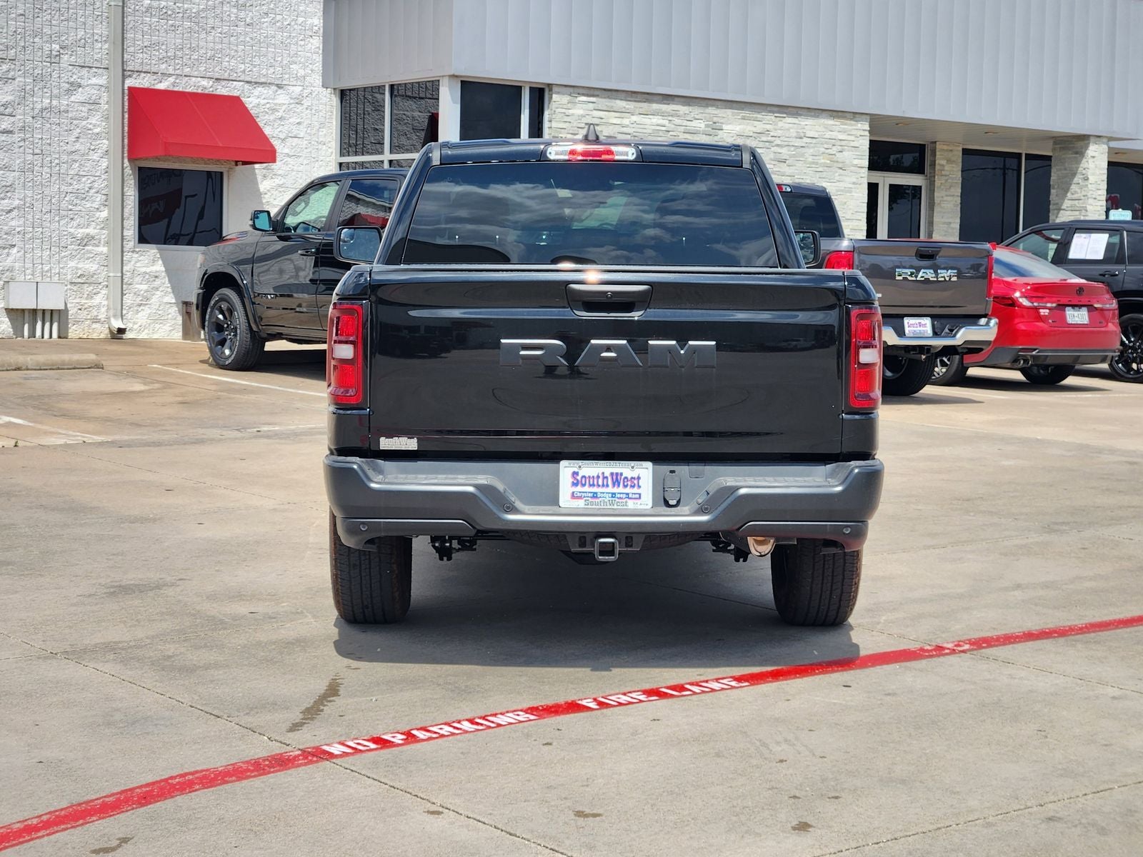 2026 RAM Ram 1500 RAM 1500 TRADESMAN CREW CAB 4X2 5'7' BOX