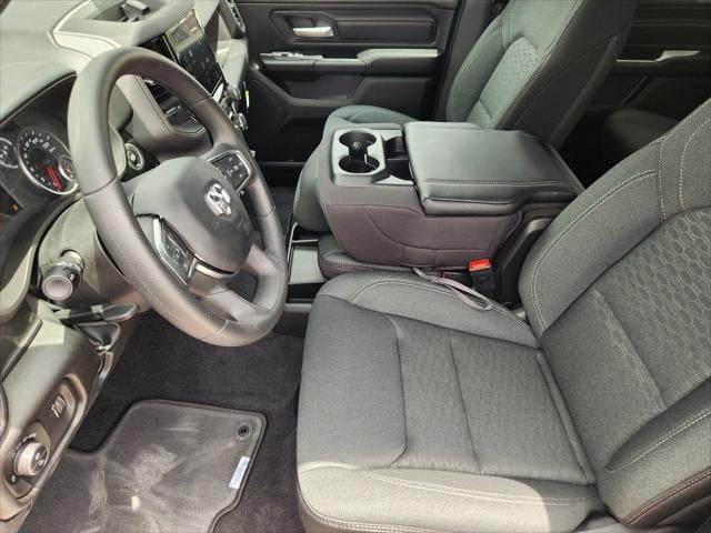2026 RAM Ram 1500 RAM 1500 EXPRESS CREW CAB 4X2 5'7' BOX