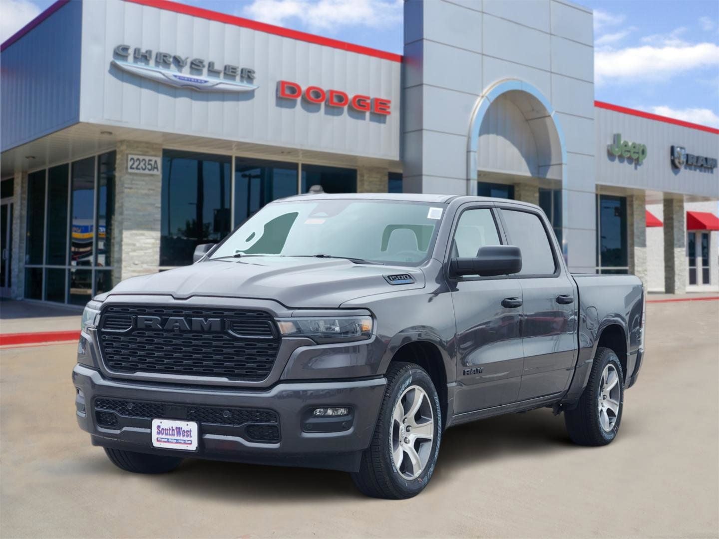 2026 RAM Ram 1500 RAM 1500 EXPRESS CREW CAB 4X2 5'7' BOX