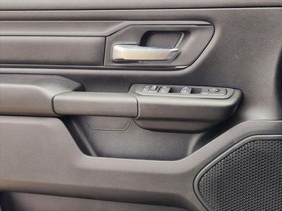 2026 RAM Ram 1500 RAM 1500 EXPRESS CREW CAB 4X2 5'7' BOX
