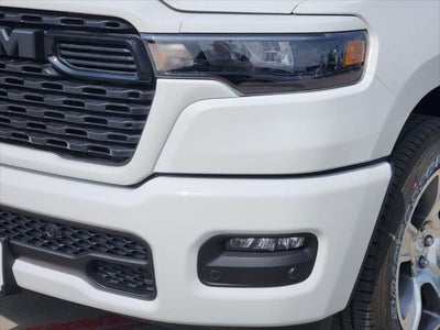 2026 RAM Ram 1500 RAM 1500 EXPRESS CREW CAB 4X2 5'7' BOX