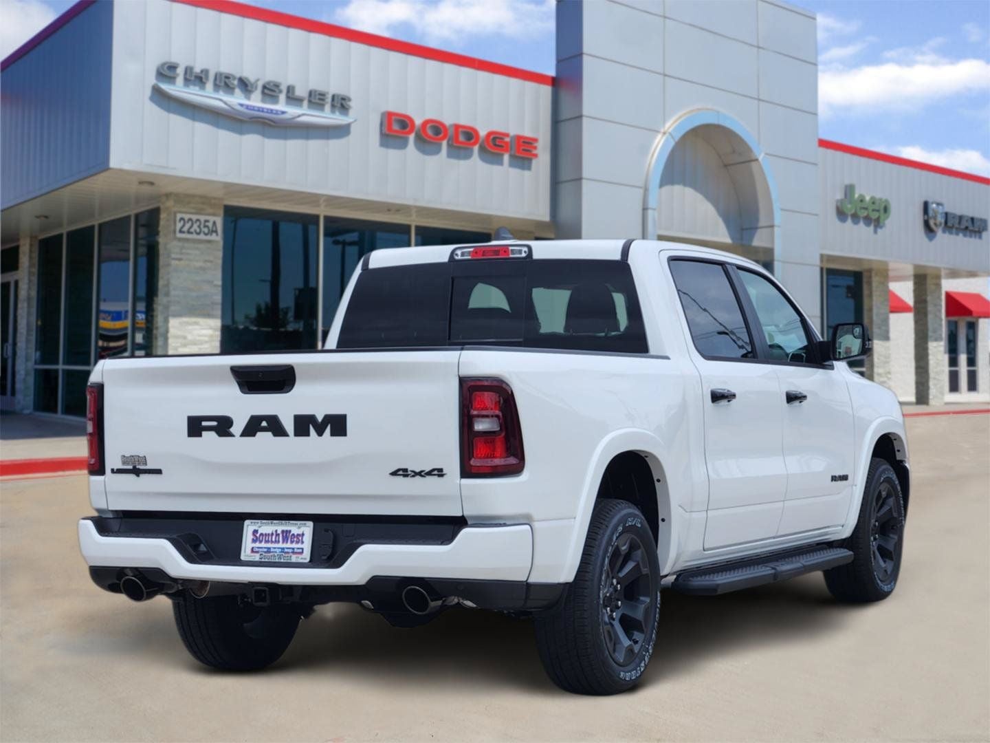 2026 RAM Ram 1500 RAM 1500 LONE STAR CREW CAB 4X4 5'7' BOX