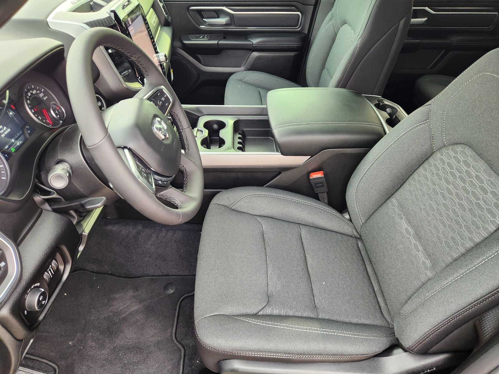 2026 RAM Ram 1500 RAM 1500 LONE STAR CREW CAB 4X4 5'7' BOX