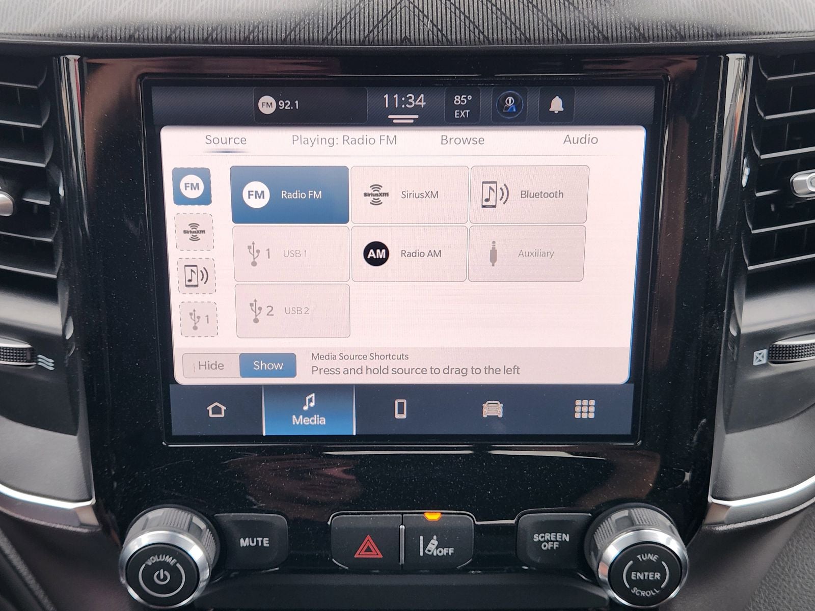 2026 RAM Ram 1500 RAM 1500 EXPRESS CREW CAB 4X4 5'7' BOX