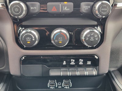 2026 RAM Ram 1500 RAM 1500 EXPRESS CREW CAB 4X4 5'7' BOX