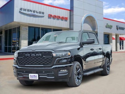 2026 RAM Ram 1500 RAM 1500 EXPRESS CREW CAB 4X4 5'7' BOX