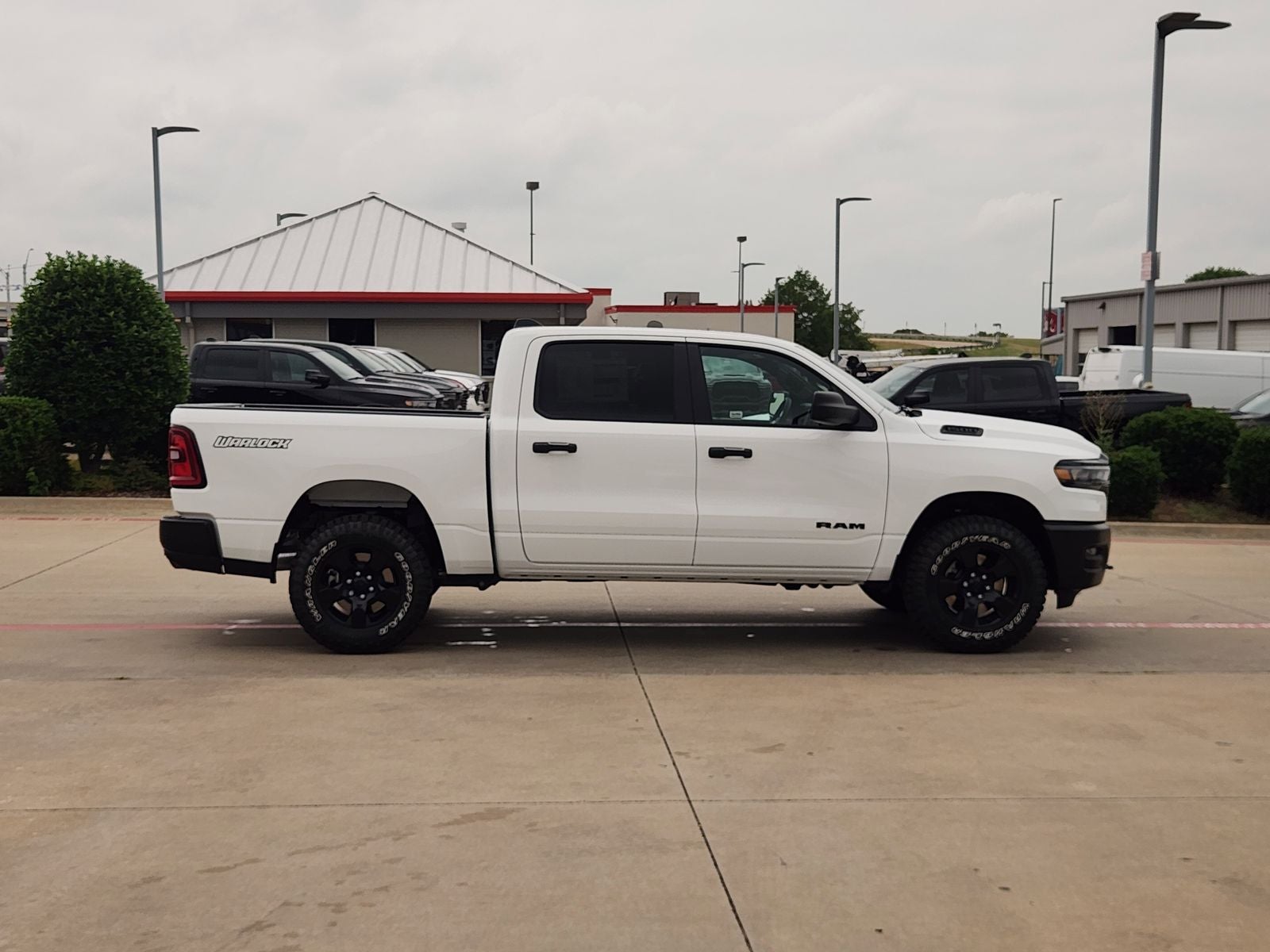2026 RAM Ram 1500 RAM 1500 WARLOCK CREW CAB 4X4 5'7' BOX