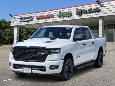 2026 RAM Ram 1500 RAM 1500 EXPRESS CREW CAB 4X4 5'7' BOX