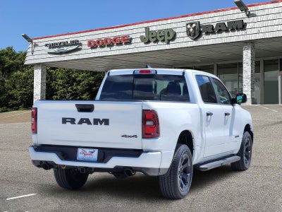 2026 RAM Ram 1500 RAM 1500 EXPRESS CREW CAB 4X4 5'7' BOX