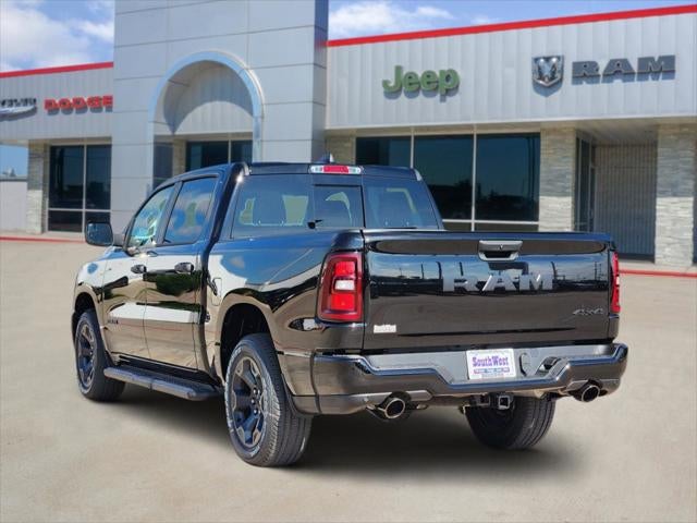 2026 RAM Ram 1500 RAM 1500 EXPRESS CREW CAB 4X4 5'7' BOX