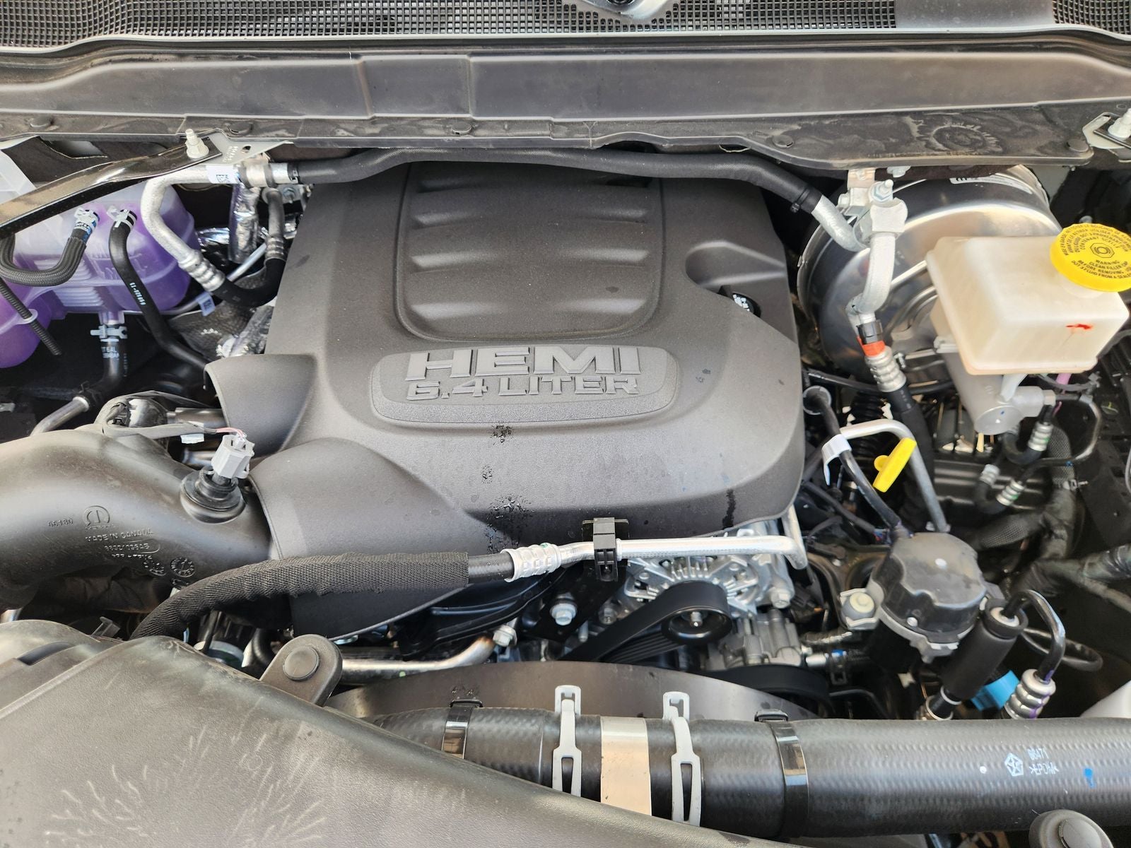 2026 RAM Ram 2500 RAM 2500 BLACK EXPRESS CREW CAB 4X4 6'4' BOX