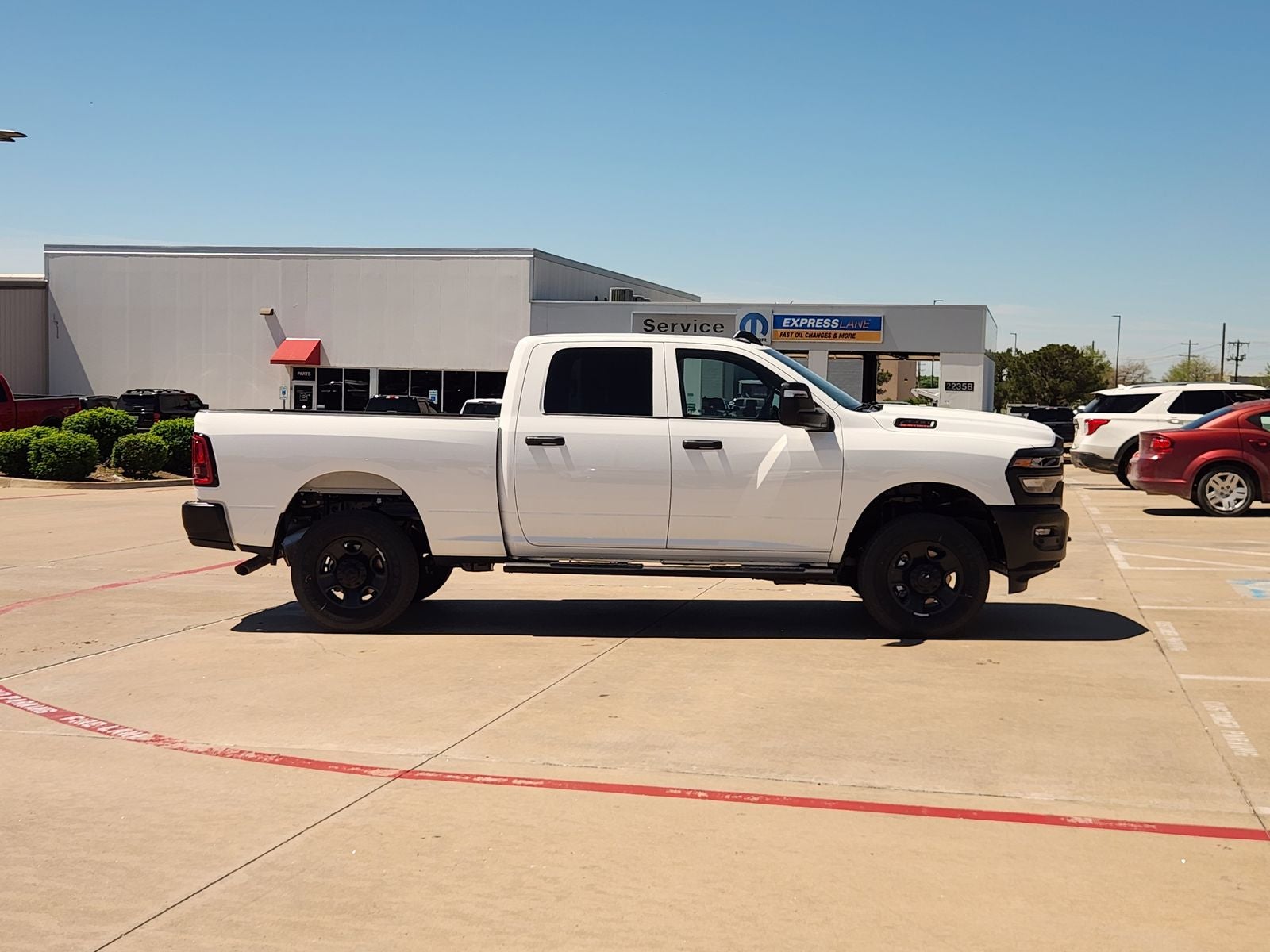 2026 RAM Ram 2500 RAM 2500 TRADESMAN CREW CAB 4X4 6'4' BOX