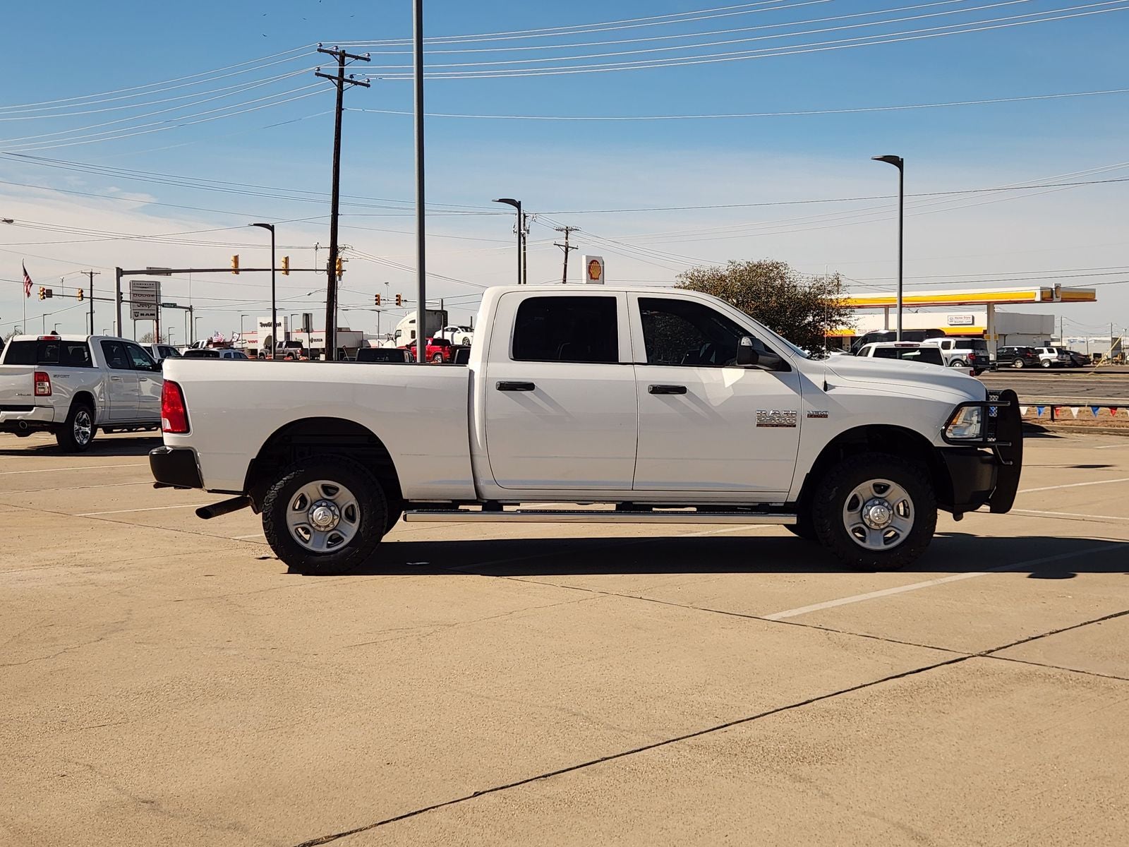 2017 RAM Ram 2500 Tradesman Crew Cab 4x4 6'4' Box