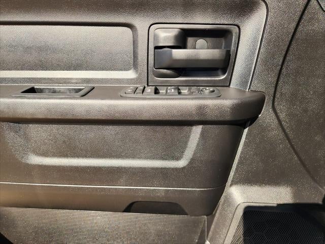 2017 RAM Ram 2500 Tradesman Crew Cab 4x4 6'4' Box