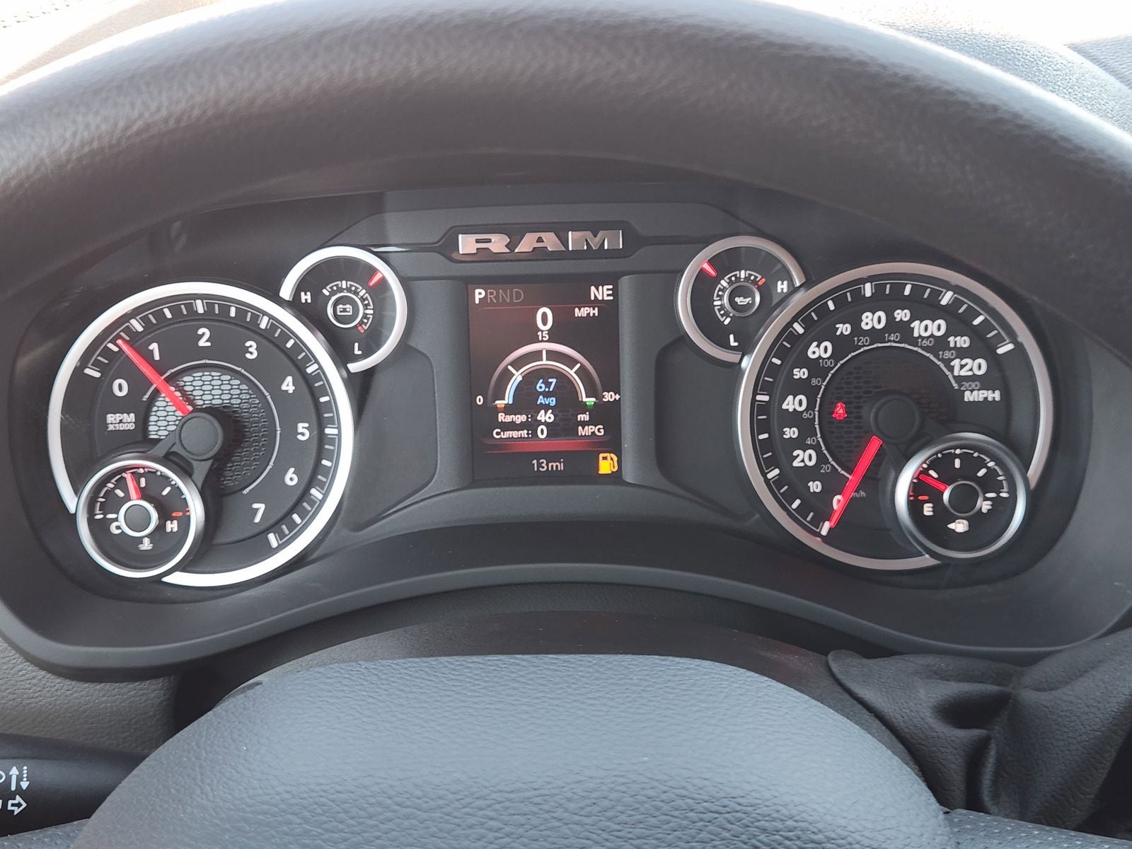 2026 RAM Ram 2500 RAM 2500 TRADESMAN CREW CAB 4X4 6'4' BOX