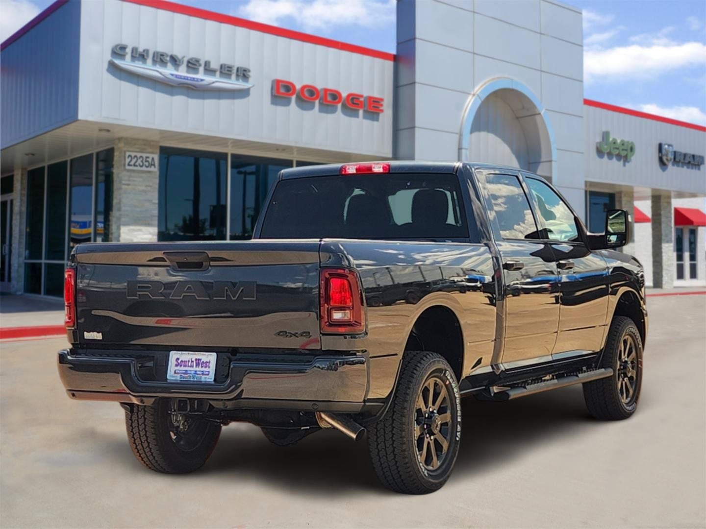 2026 RAM Ram 2500 RAM 2500 BLACK EXPRESS CREW CAB 4X4 6'4' BOX